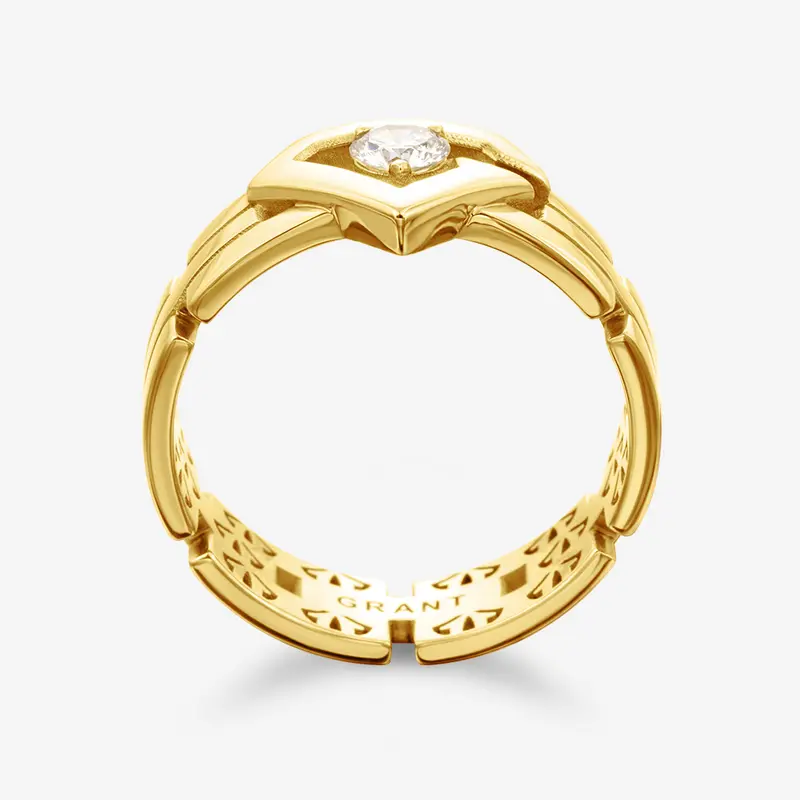 Кольцо золотое с бриллиантом